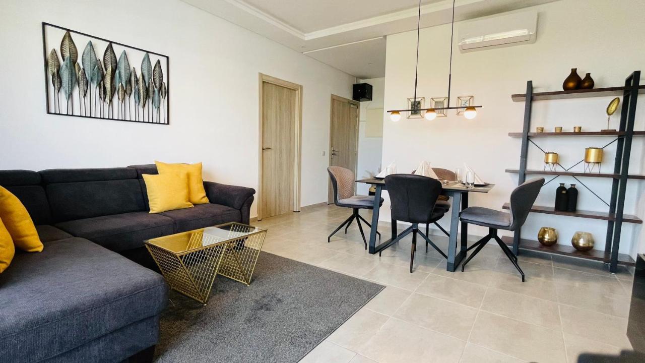 Luxury Apartment With Pool Martil Exterior foto